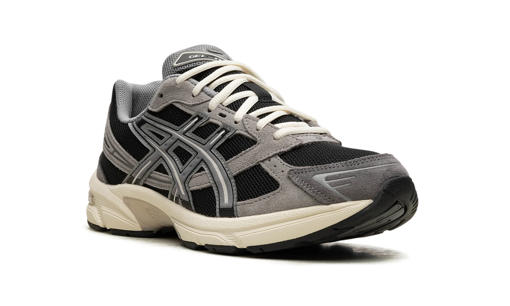 ASICS MENS Gel 1130 "Black Carbon" 1201A255 004 from Stadium Goods